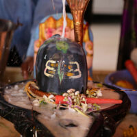 Reasons Behind Offering Milk And Water Over Shiva linga